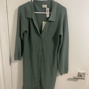 Aritzia dress in XL